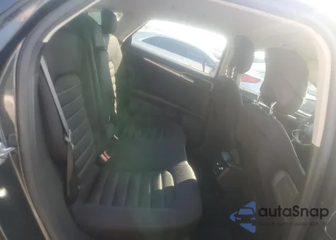 2015 Ford Fusion Se z USA, uszkodzony, nr VIN 1FA6P0H76F5109815